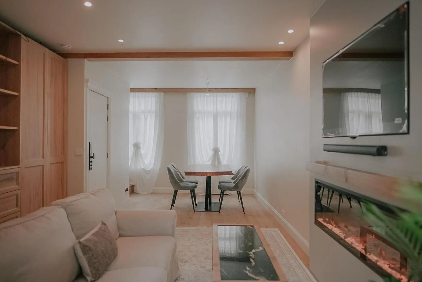 The Lovelace Residence By Threads Of Time Hotel Bruges 0*,